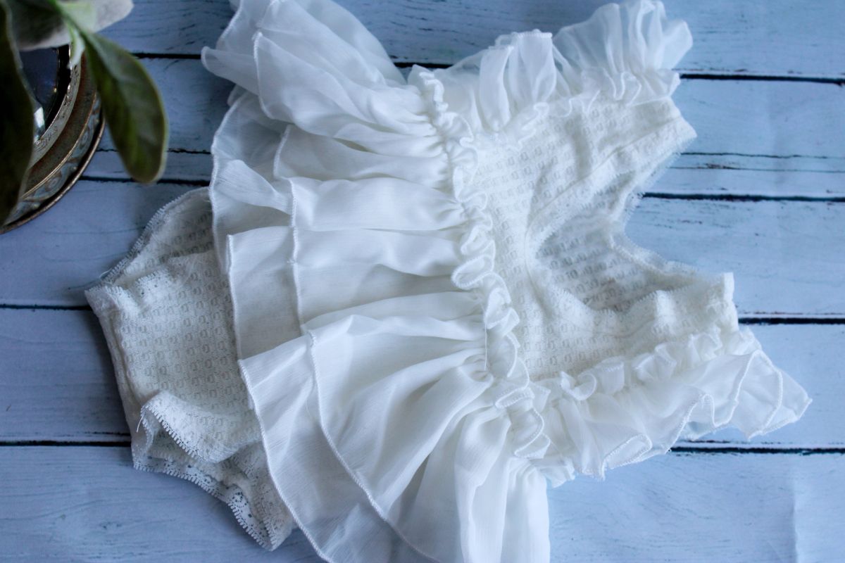 5pc White Newborn Photography Set