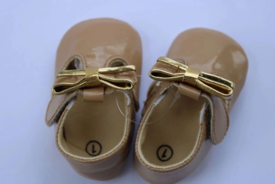 Patent Leather Bow Crib Shoes