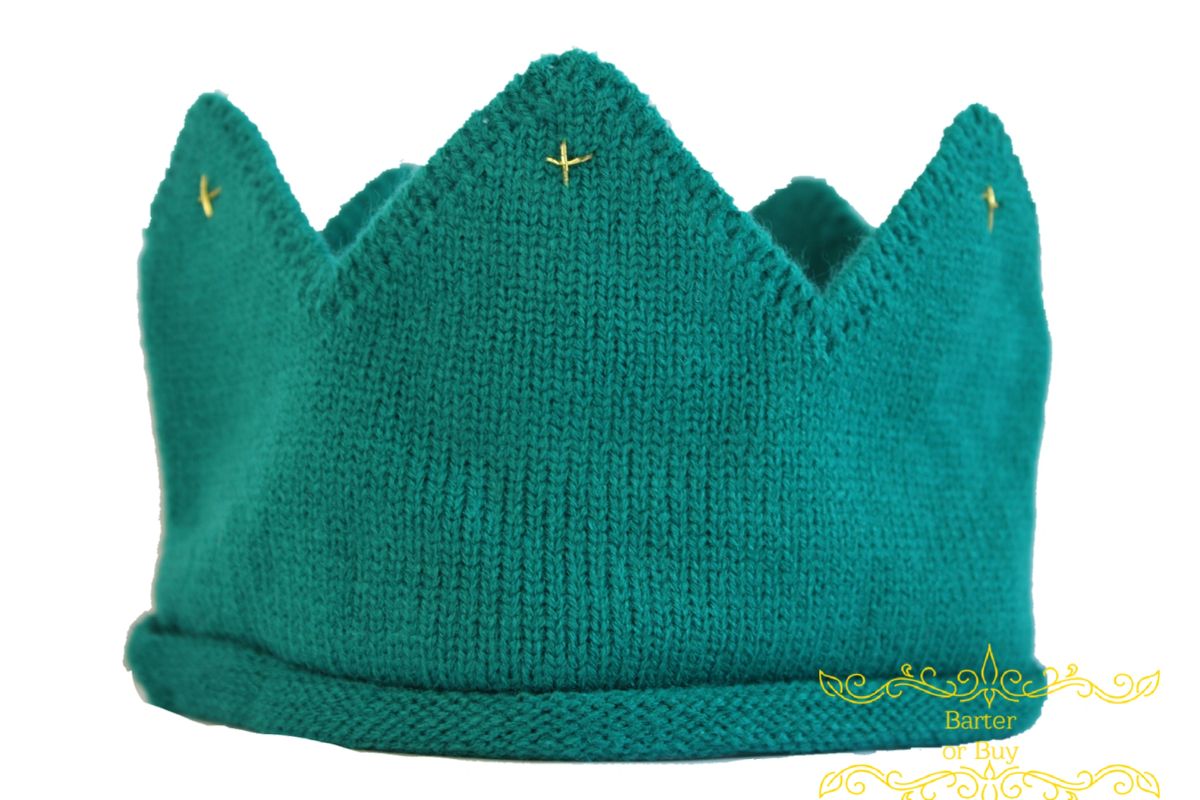 Crocheted Soft crowns