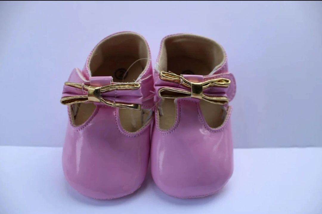 Patent Leather Bow Crib Shoes